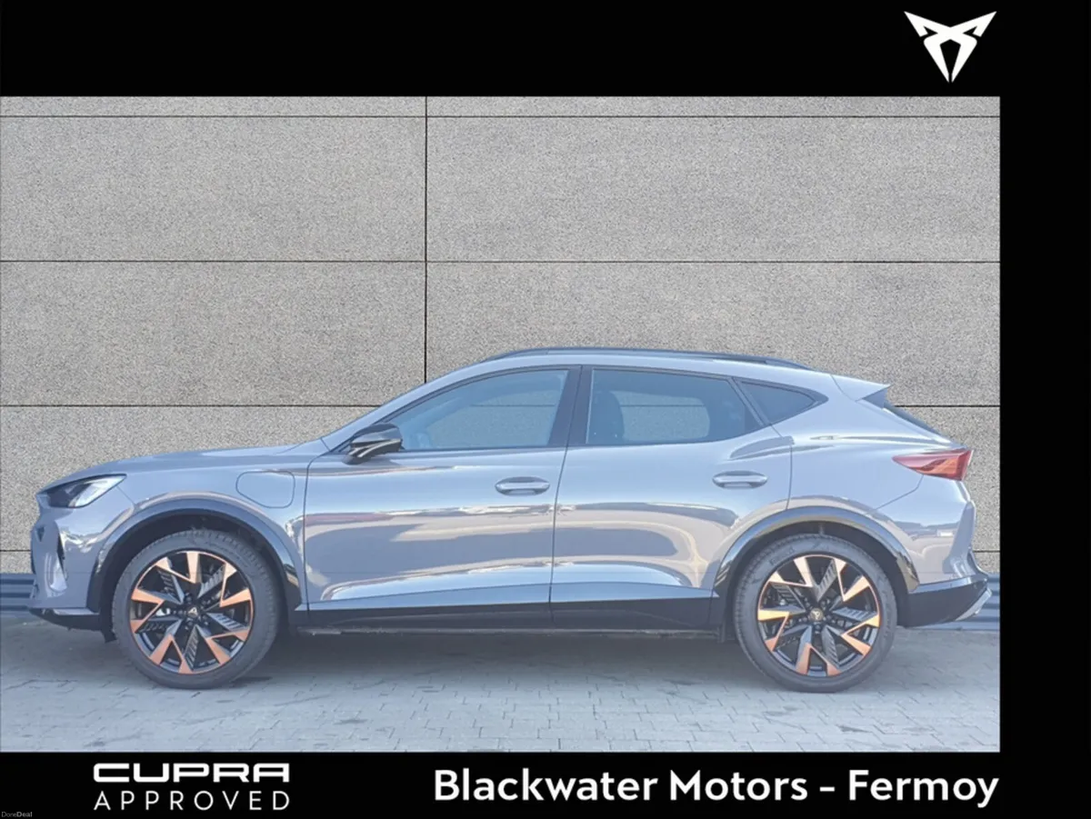 Cupra Formentor E-HYBRID V2 204BHP AUTOMATIC - Image 3