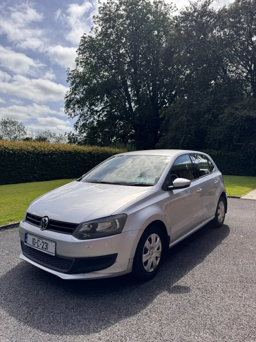 Volkswagen Polo 2010 - Image 1