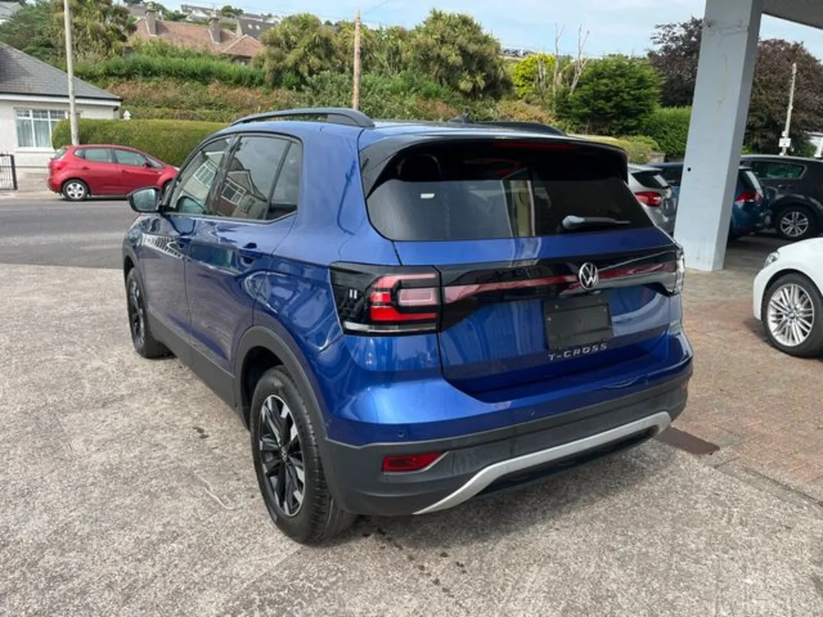 Volkswagen T-Cross Tsi automatic - Image 4