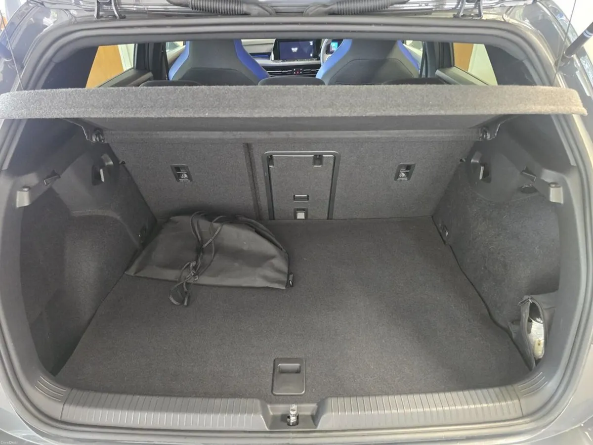 Volkswagen Golf GTE PHEV DSG 5Dr H/B * ULTIMATE SP - Image 6