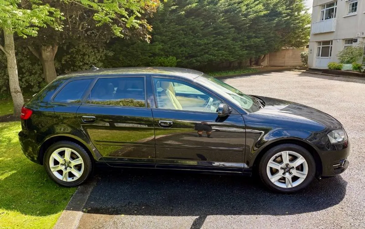 2013 Audi A3 Sportback Automatic - Image 2