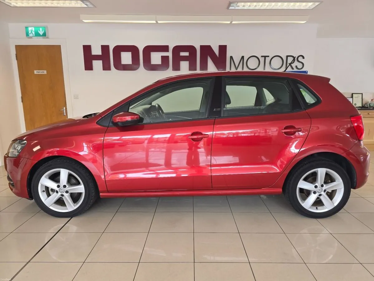 Volkswagen Polo 1.2 Highline 5DR H/B Automatic - Image 4