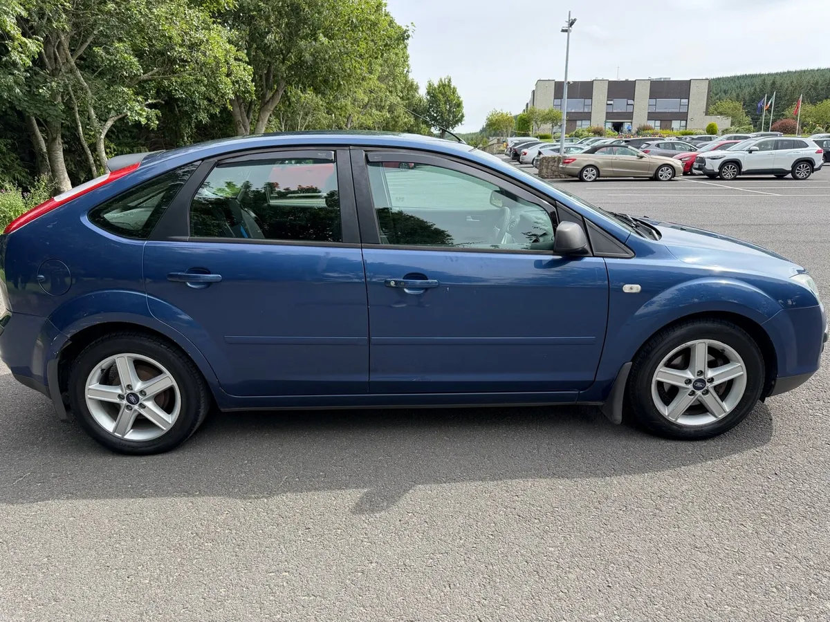 07 FORD FOCUS 1.4 PETROL – NCT 01/27 - Image 2