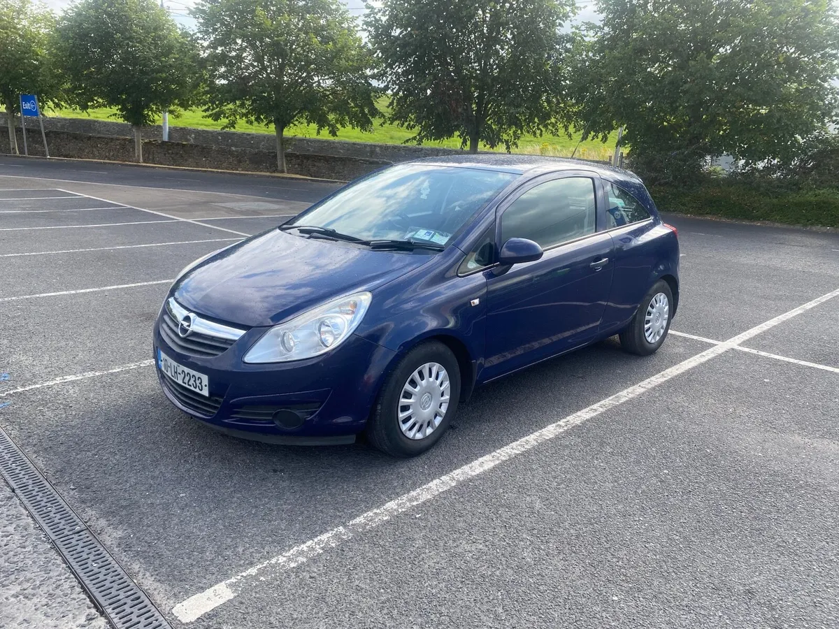 Opel Corsa 2010 - Image 3