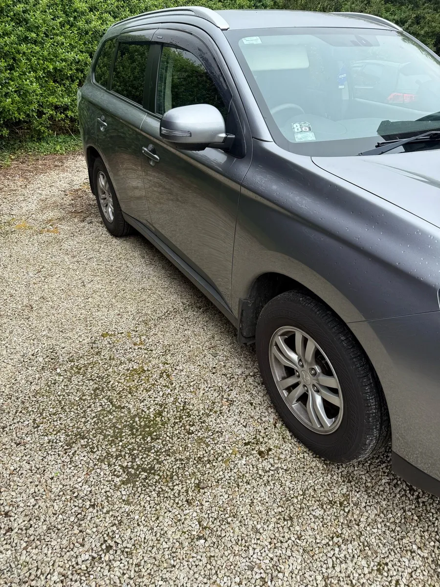 MITSUBISHI OUTLANDER DIESEL NCT 06/27 - Image 6