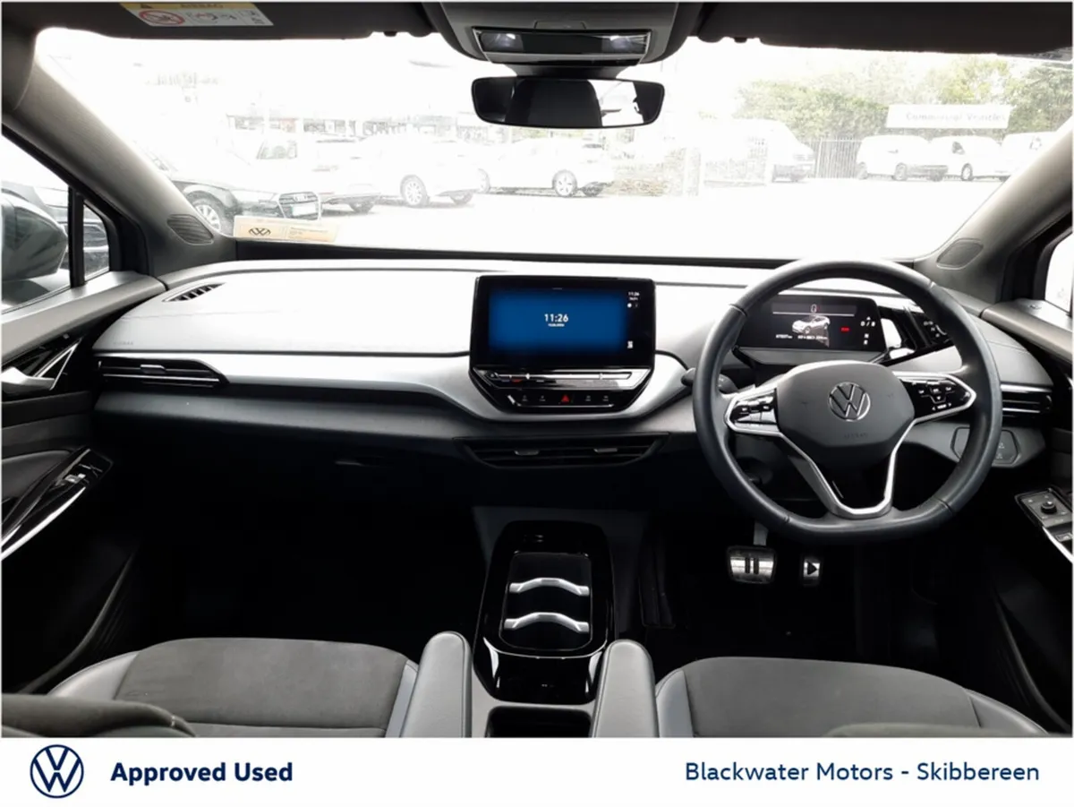 Volkswagen ID.4 LIFE 77KWH 174BHP - Image 2
