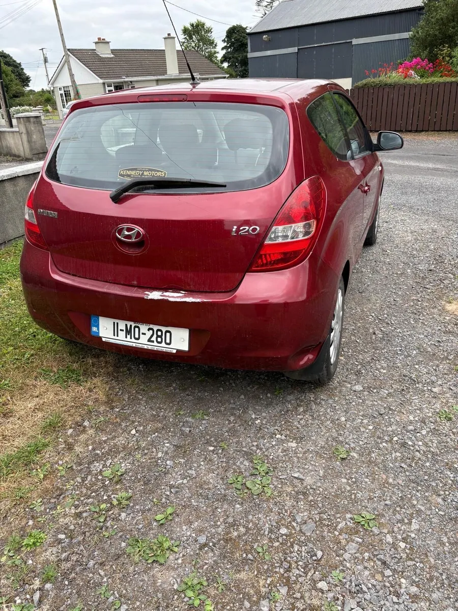Hyundai i20 - Image 2