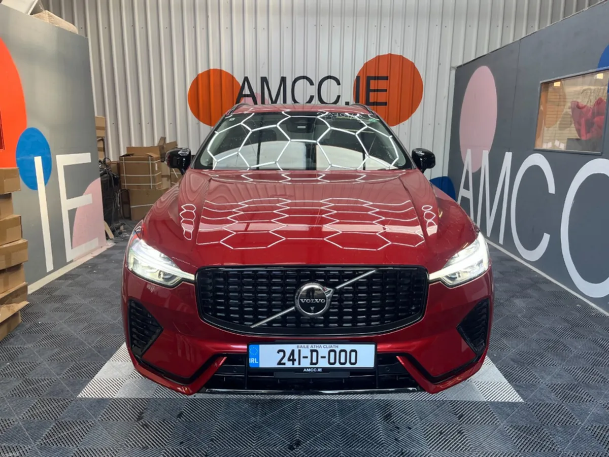 Volvo XC60 2024 VOLVO XC60 T6 PLUG-IN 2.0 AUTOMATI - Image 6