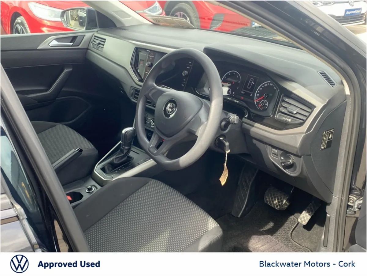 Volkswagen Polo 1.0TSI 95BHP 5DR TRENDLINE AUTOMAT - Image 4