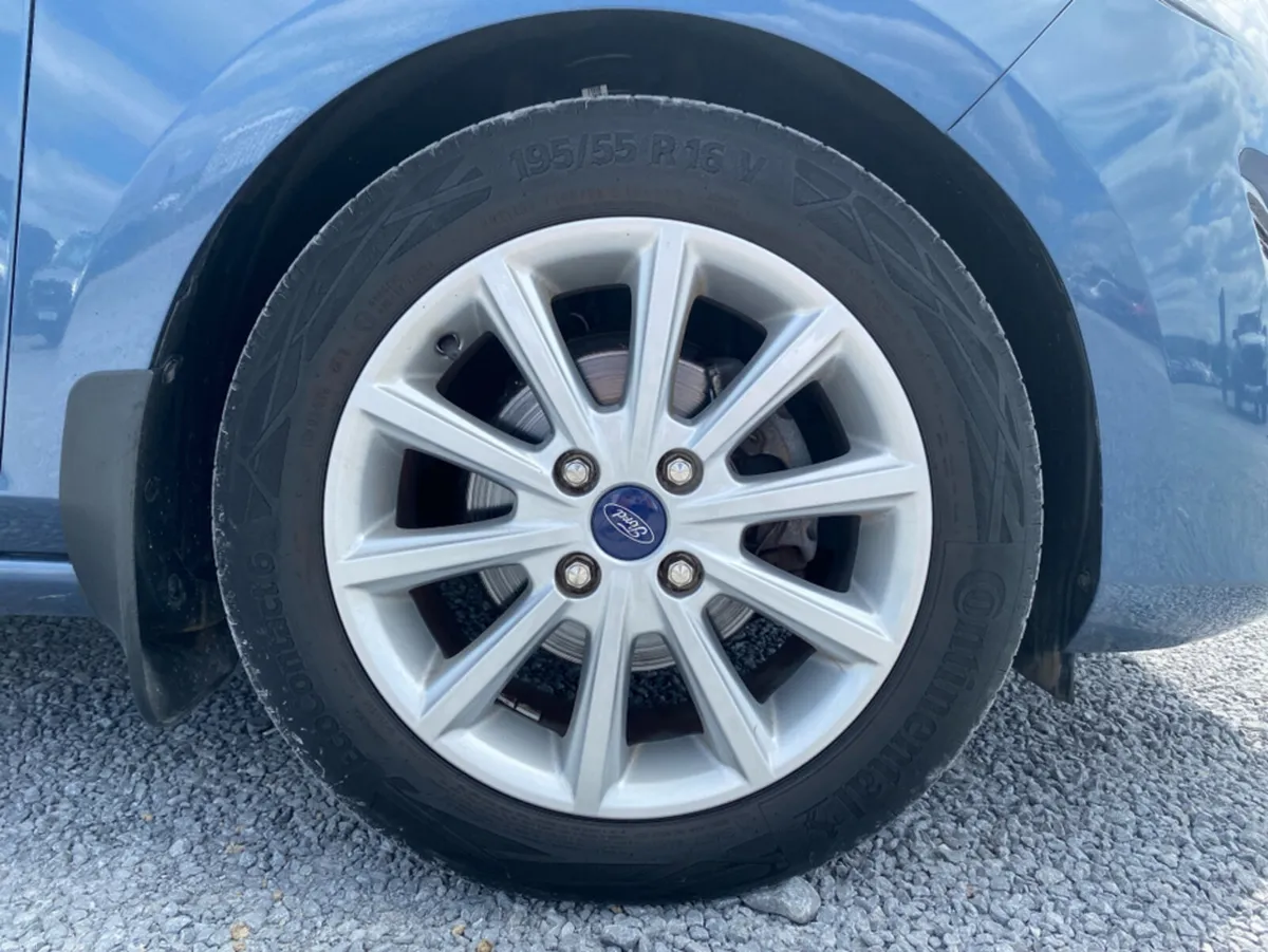 Ford Fiesta Titanium - Image 5