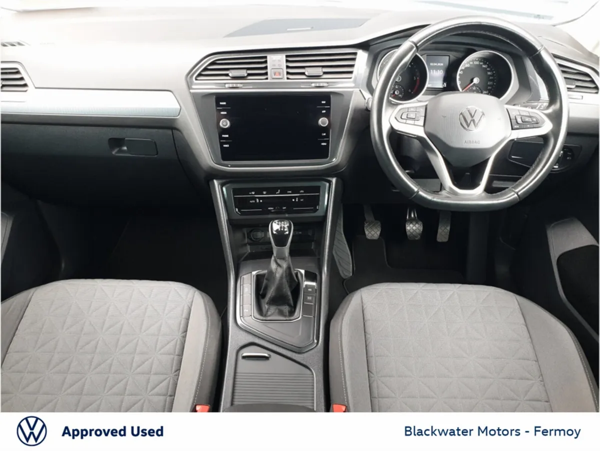 Volkswagen Tiguan 2.0TDI 122BHP LIFE - Image 2