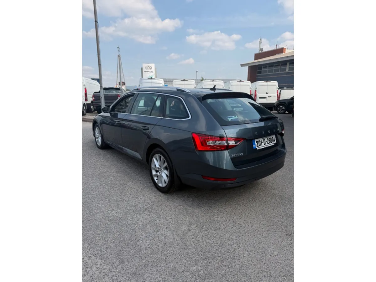 Skoda Superb C AMBITION 2.0 TDI 150HP 4DR - Image 5