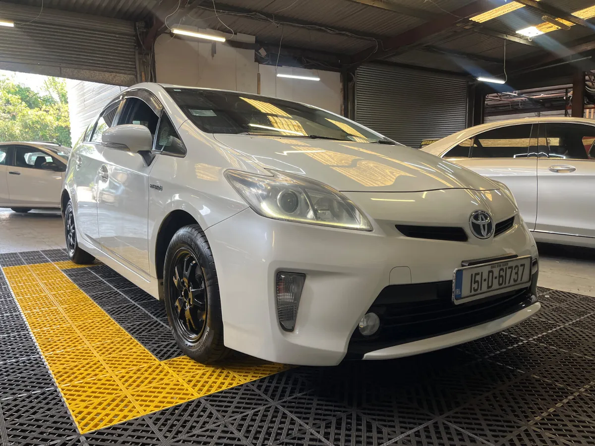 Toyota Prius  2015 - Image 1