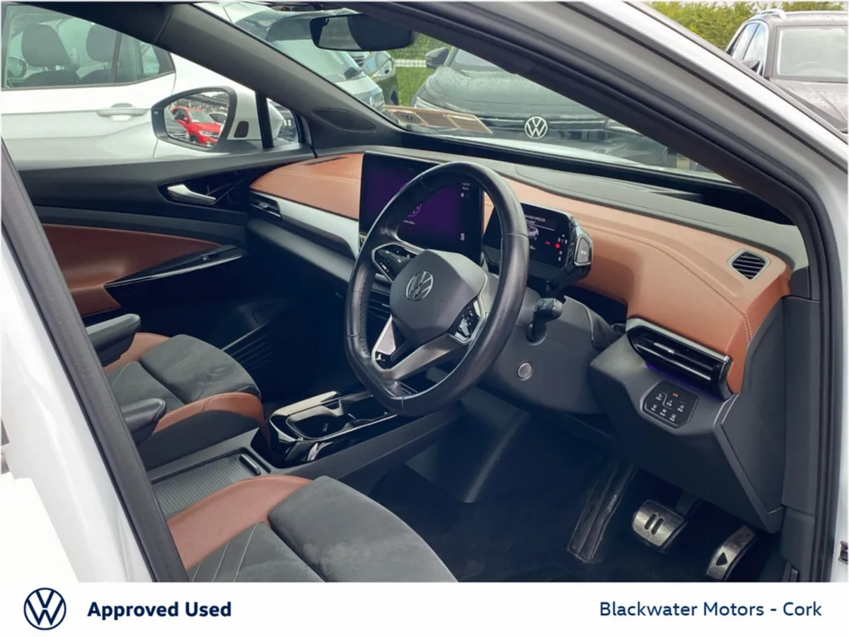 Volkswagen ID.4 TECH 77KWH 204BHP - Image 4