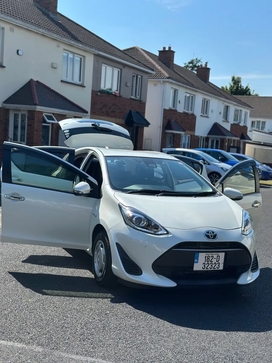 Toyota Aqua 2018 - Image 4