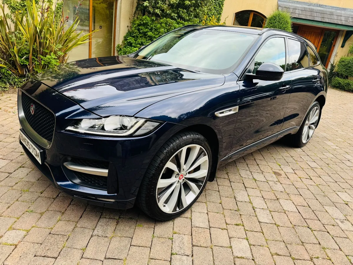 SORRY THIS CAR IS NOW RESERVED - Image 5