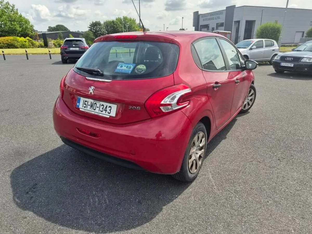 Peugeot 208 2015 1.4 Diesel Red New NCT  and Taxed - Image 4