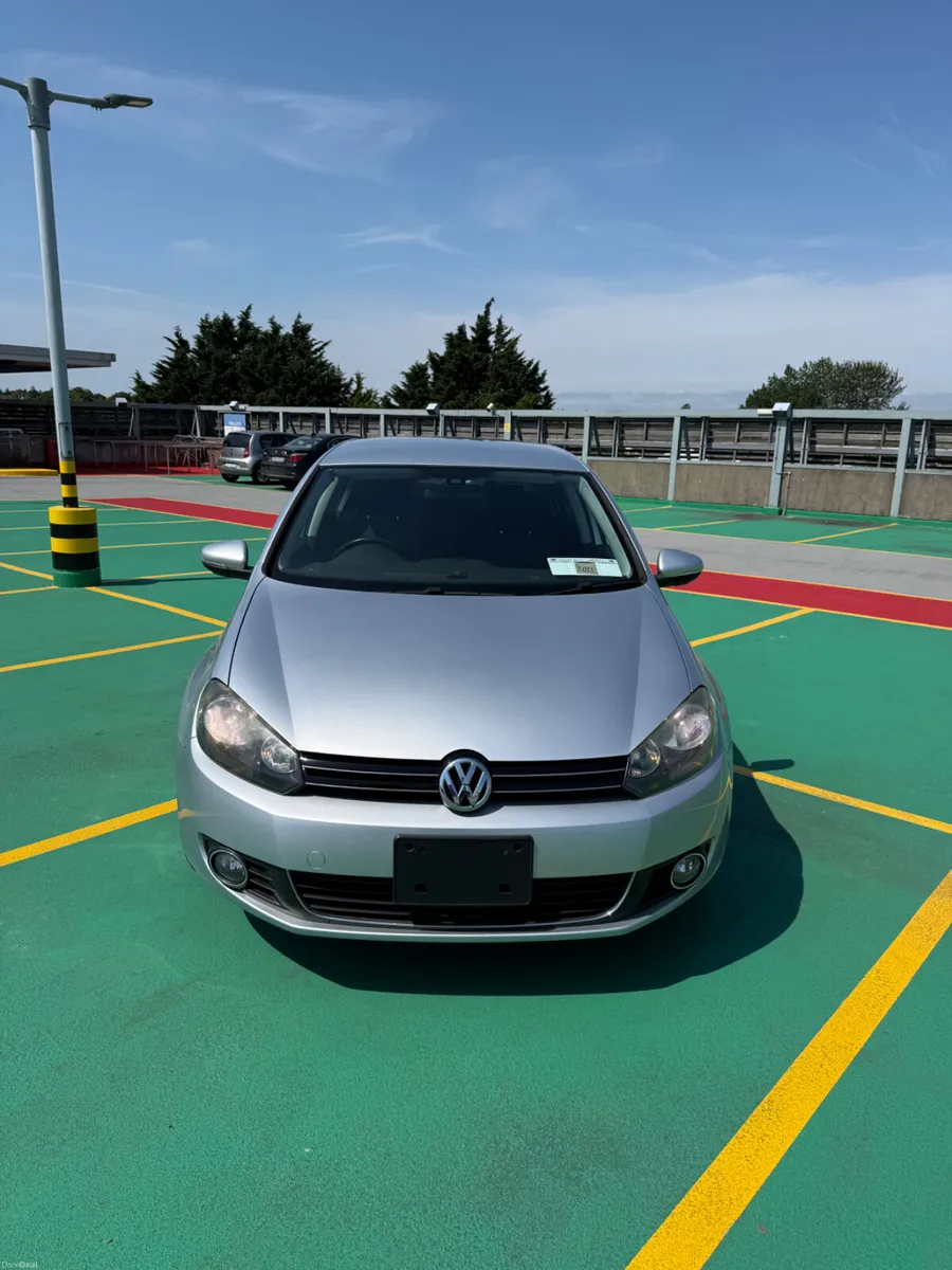 2011 VW Golf 1.4 TSi Petrol - VERY LOW MILEAGE - Image 2