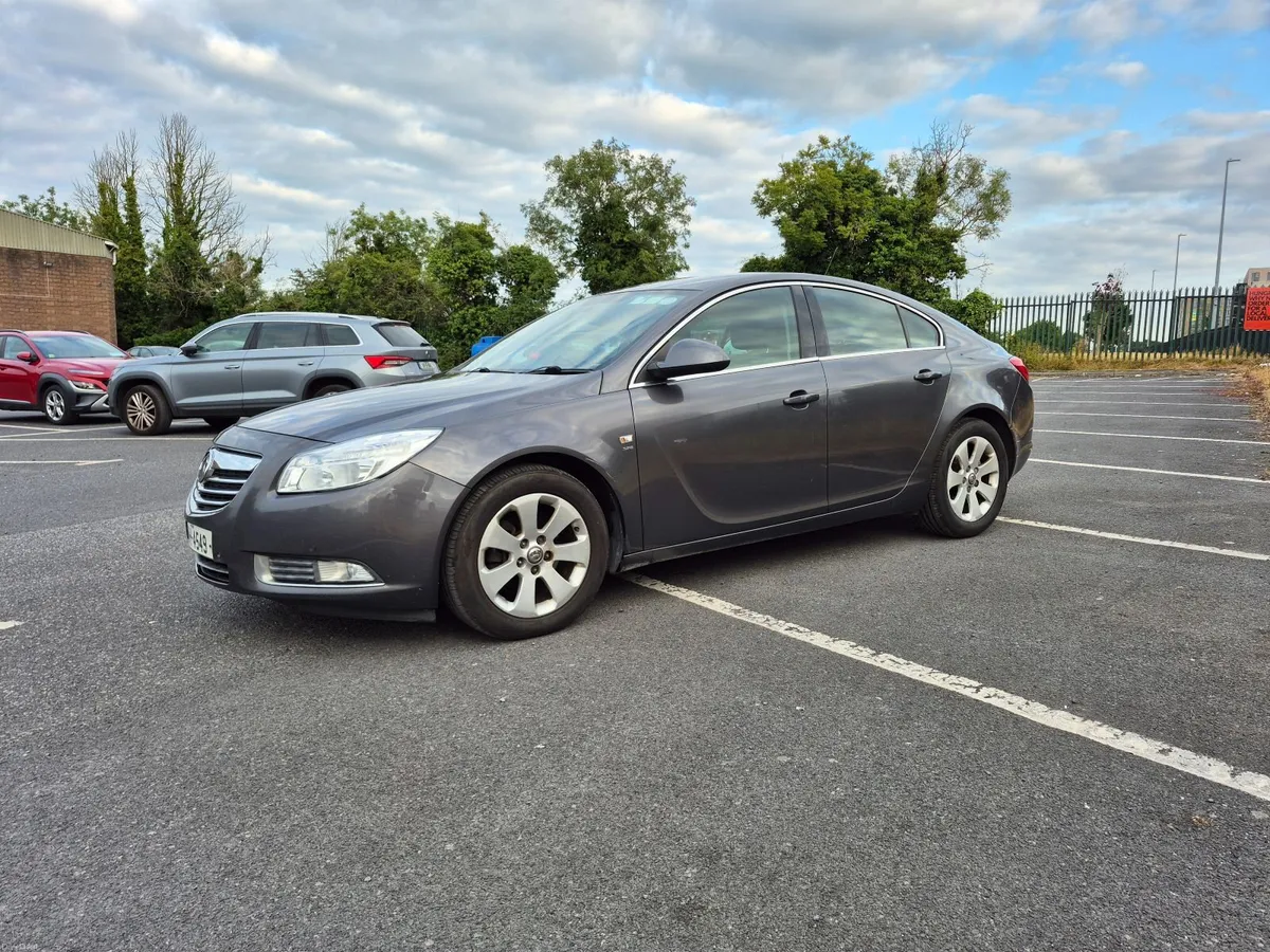 Vauxhall Insignia 2011 - Image 6