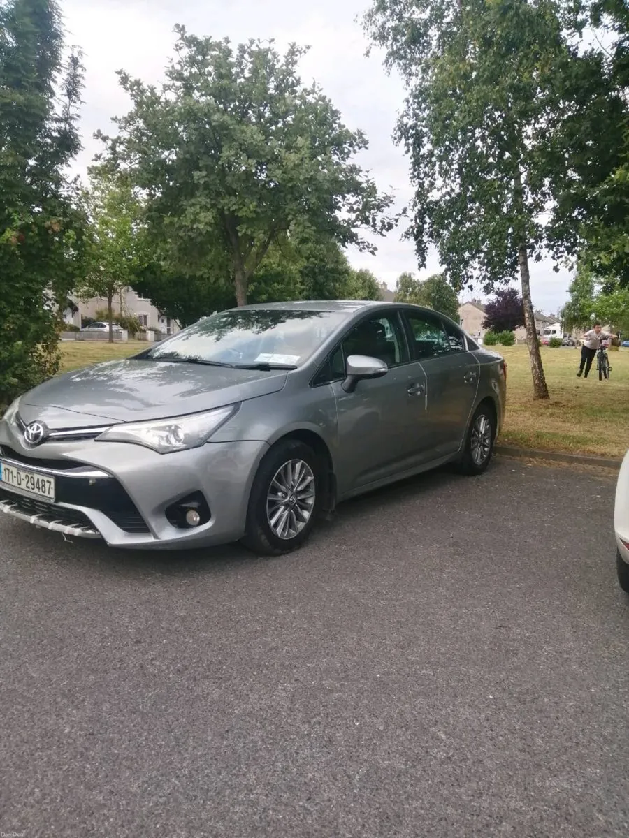 Toyota avensis 1.6 - Image 6