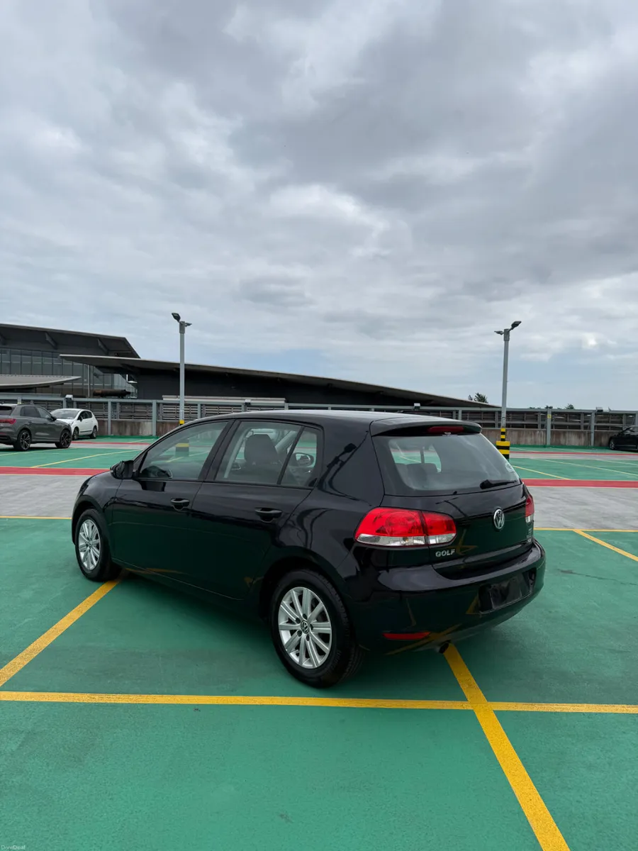 2012 VW Golf 1.2 TSi Petrol - VERY LOW MILEAGE - Image 5