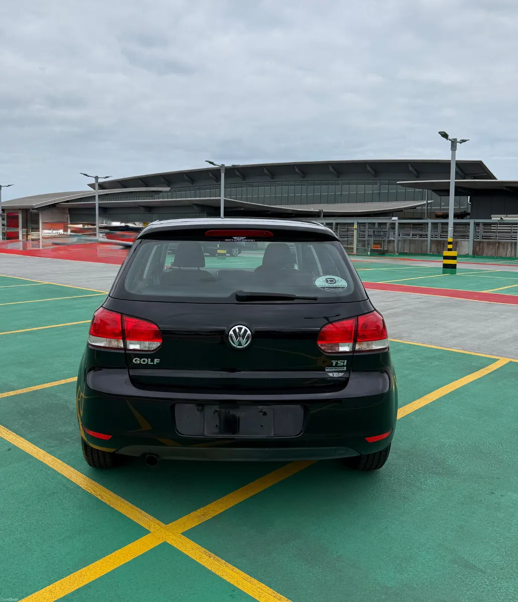 2012 VW Golf 1.2 TSi Petrol - VERY LOW MILEAGE - Image 6