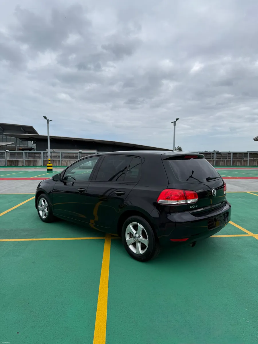 2010 VW Golf 1.2 TSi Petrol - VERY LOW MILEAGE - Image 5