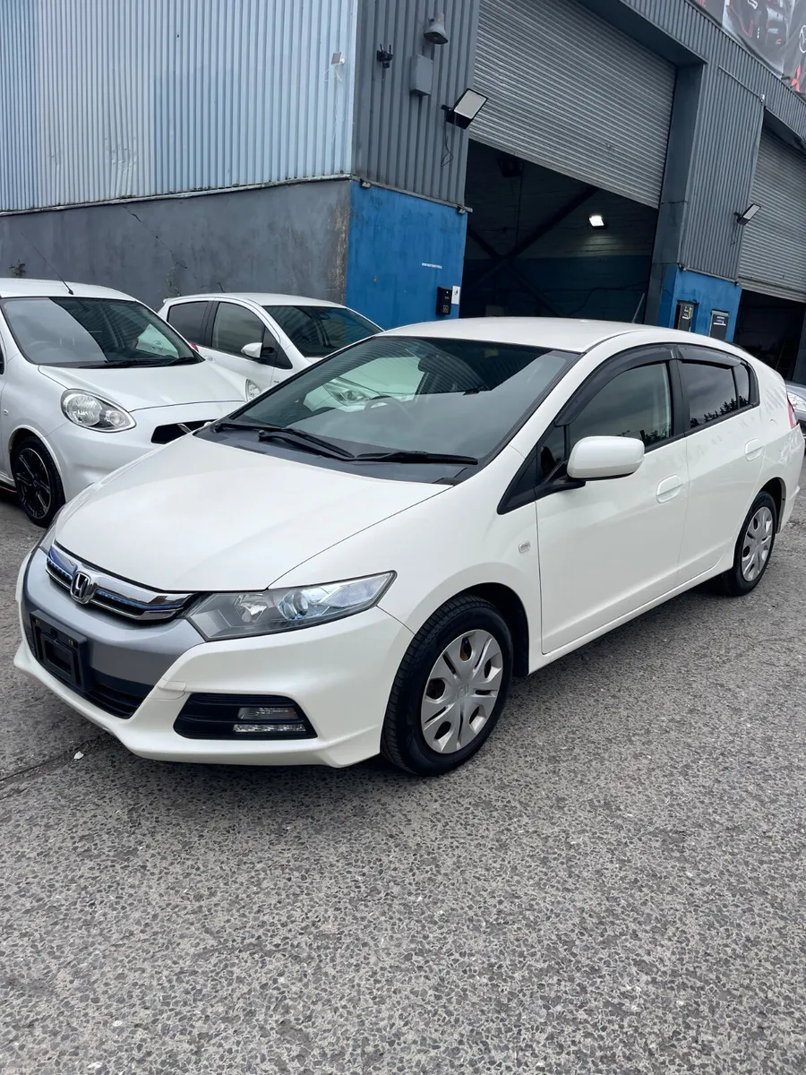 2012 Honda Insight hybrid automatic - Image 4