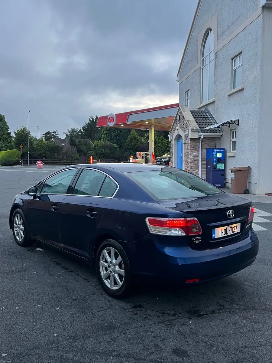 2011 Toyota Avensis - Image 4