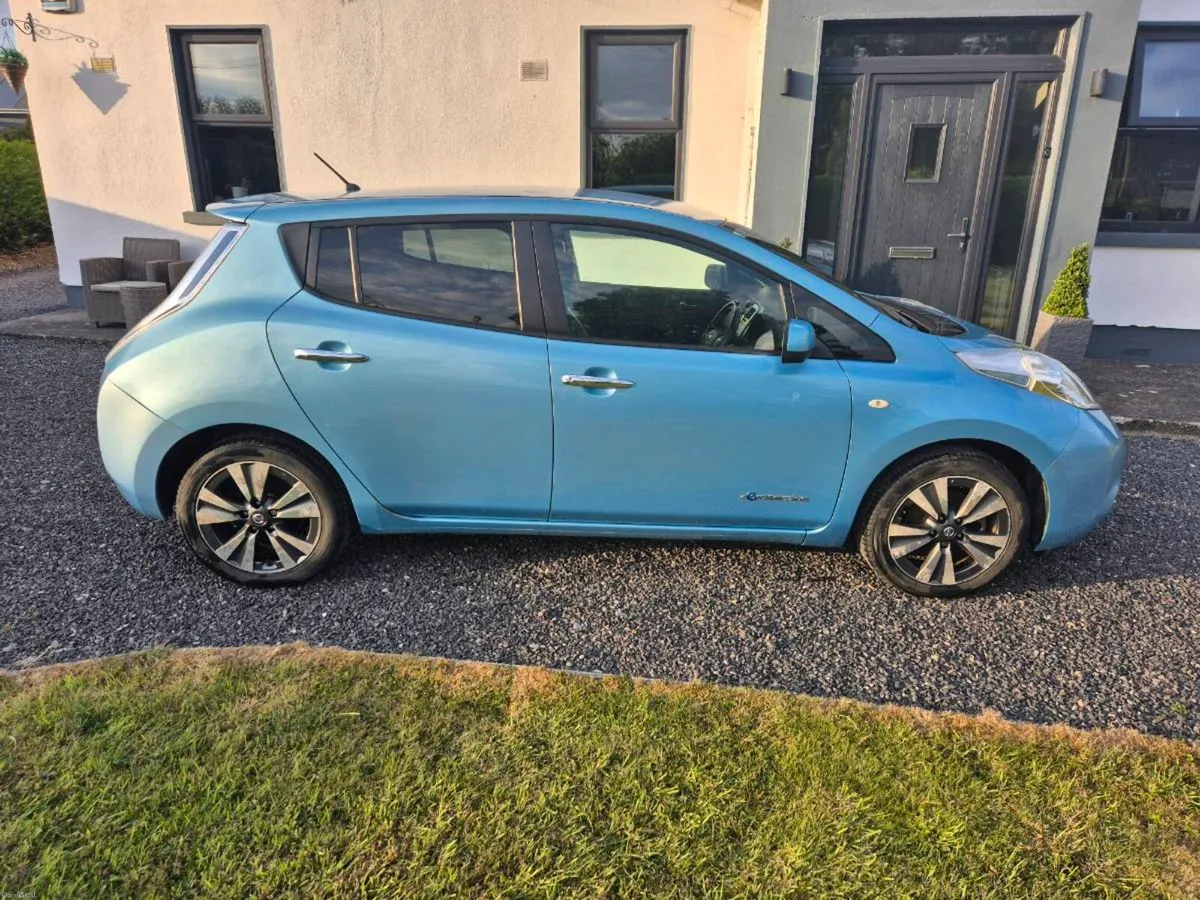 Nissan Leaf - Image 3