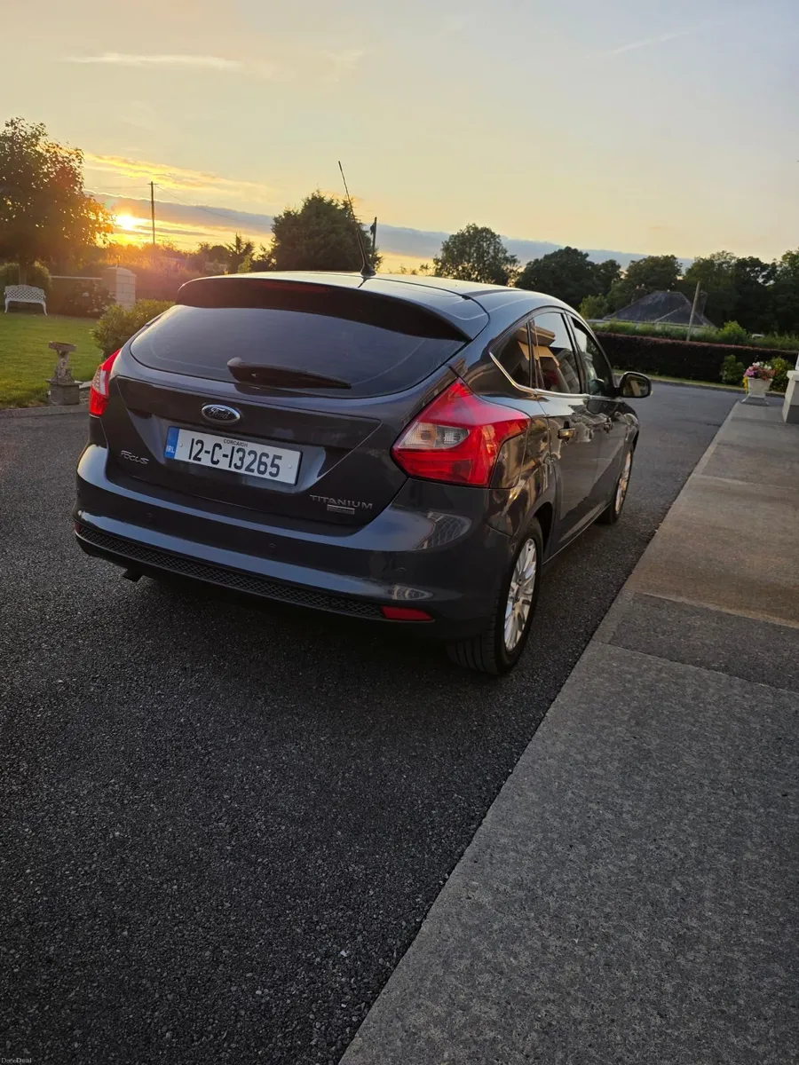 Ford Focus 2012 - Image 4