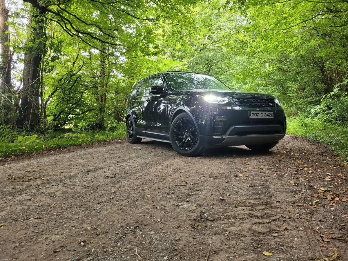 Land Rover Discovery 2020 - Image 1