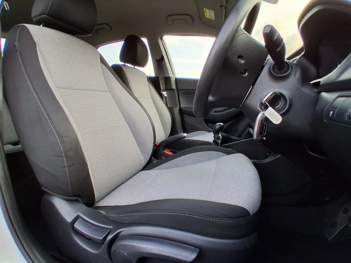 Hyundai i20 2017 - Image 6