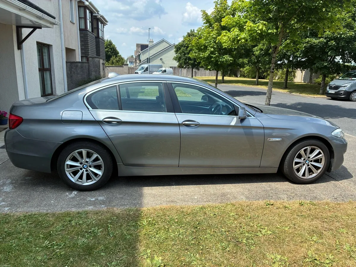 Car - Image 1