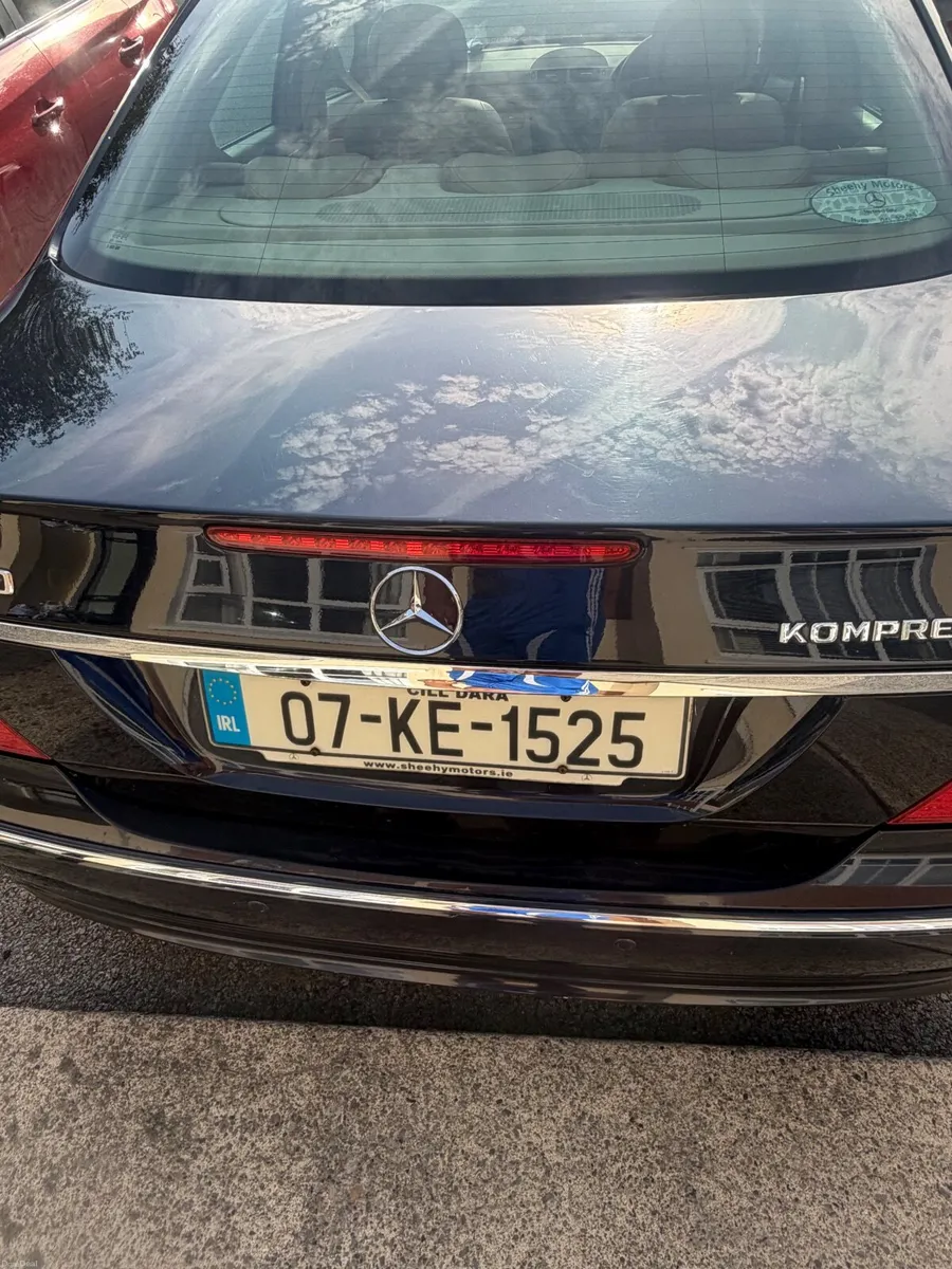 Mercedes-Benz E-Class 2007 - Image 3