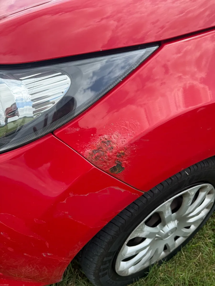 Ford Fiesta 1,2 petrol - Image 5