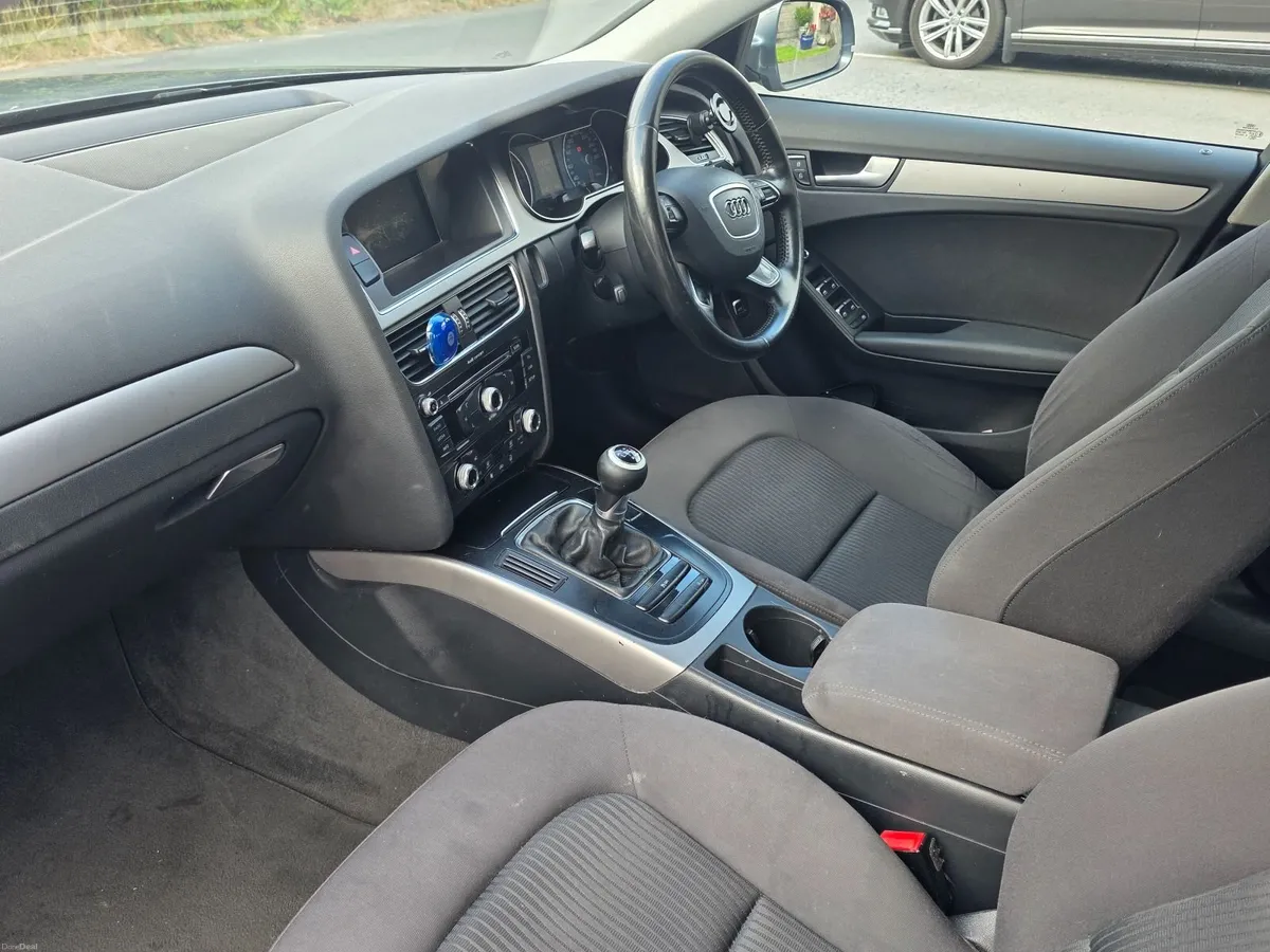 Audi A4 2012 - Image 3