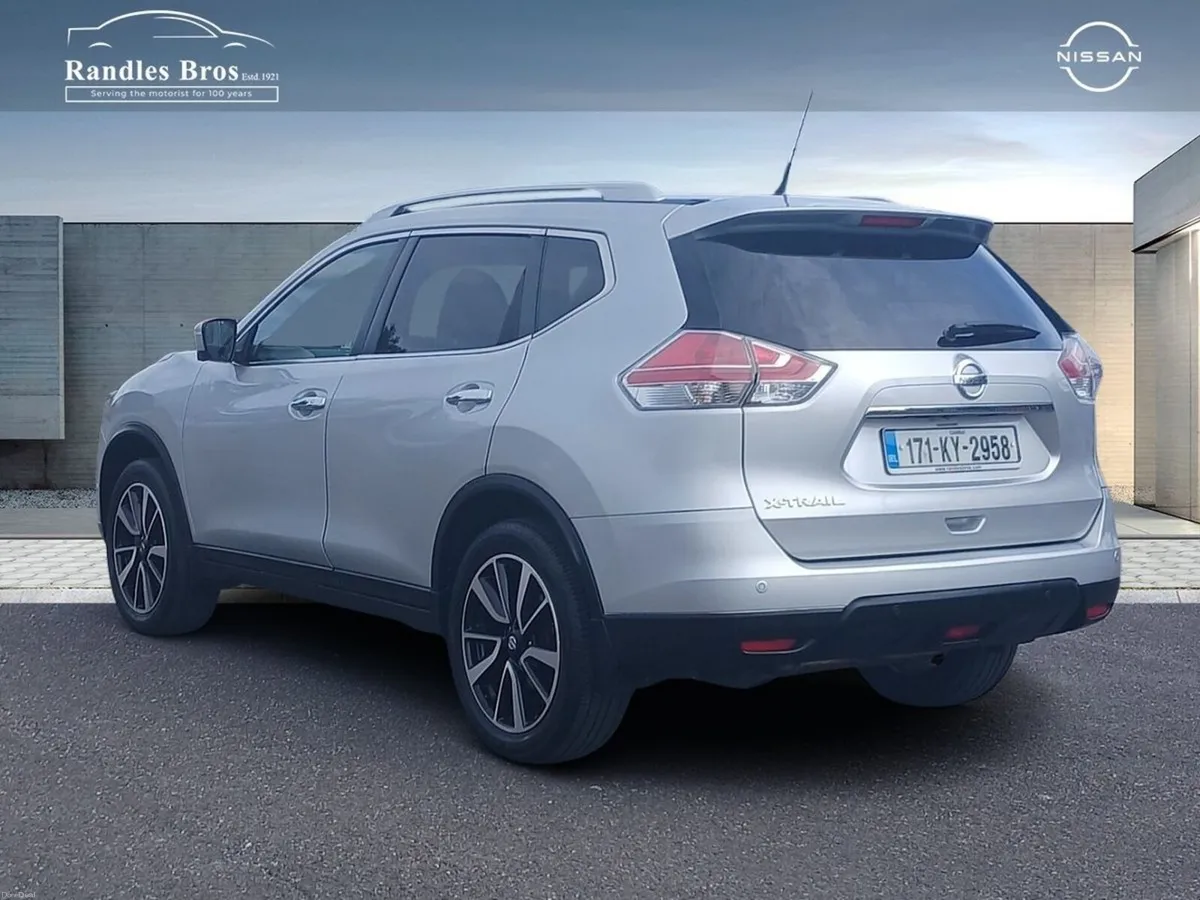 Nissan X-Trail 1.6d SV 7 Seats Design Pack - Image 2