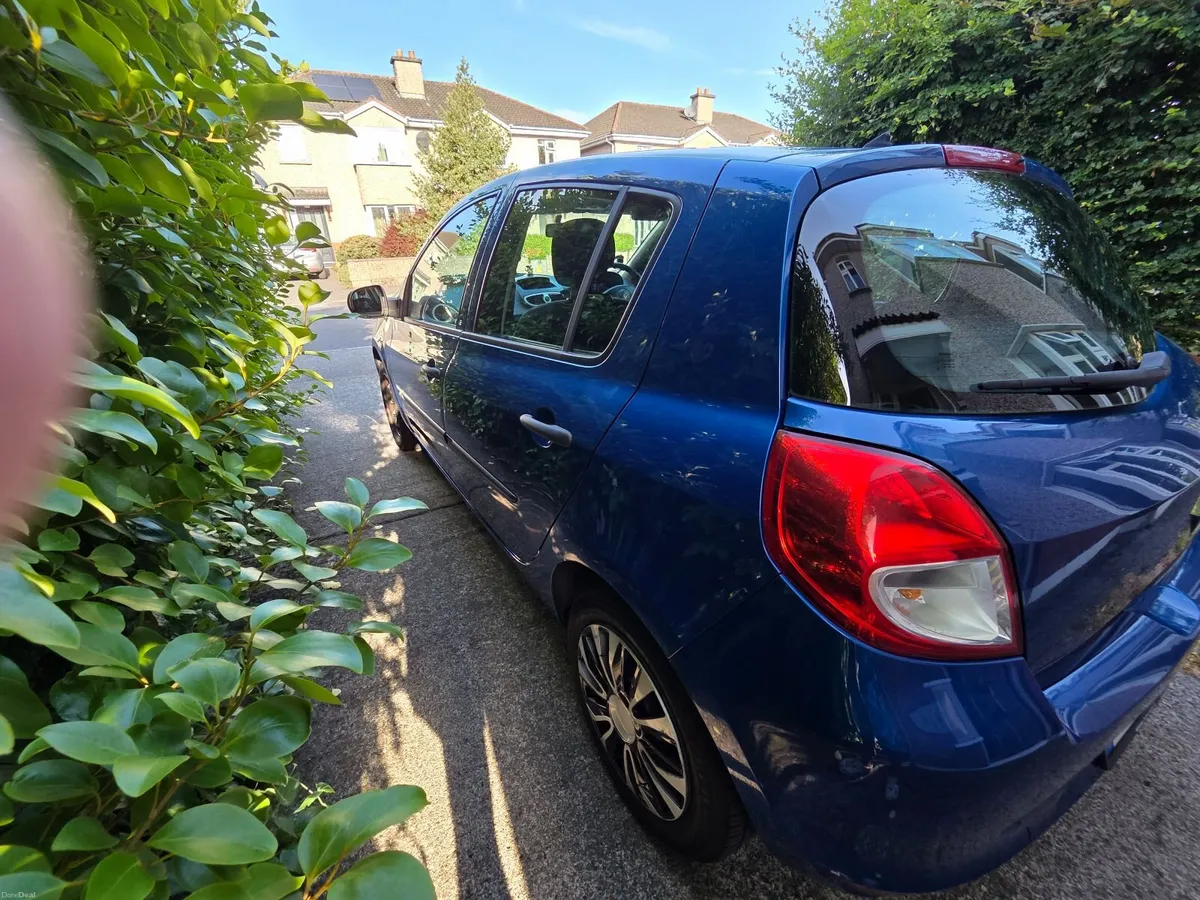 2011 Renault Clio 1.1 Petrol - Low mileage - Image 6