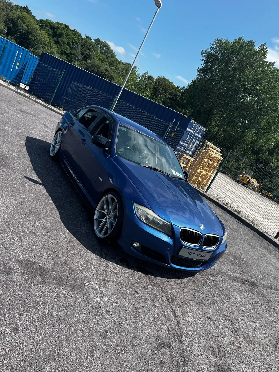 BMW e90 320d - Image 5