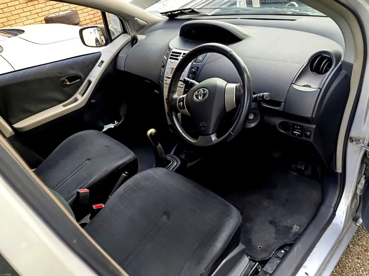 Yaris 08, Micra 2011 , Colt 2010, Lancer 2010 - Image 2