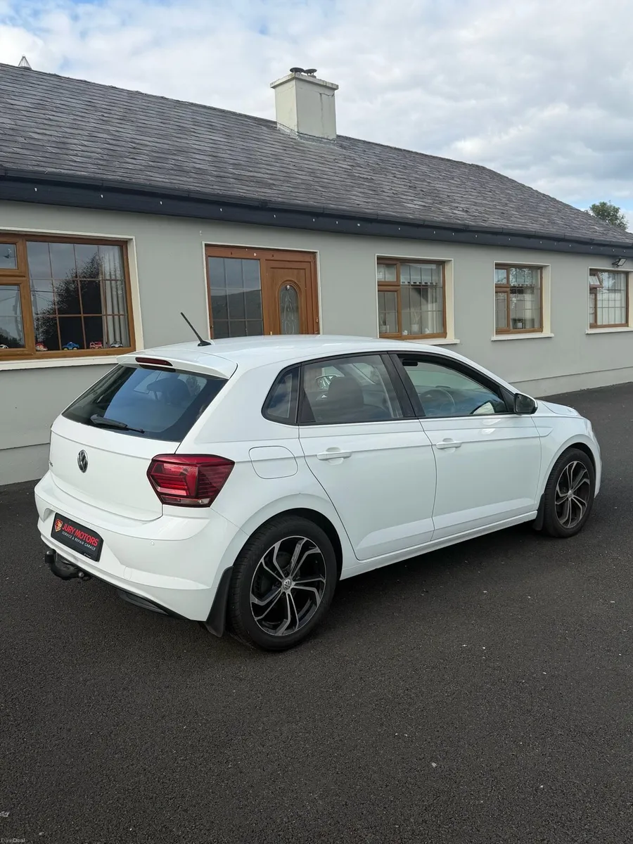 Volkswagen Polo 1.6 Diesel 2019 - Image 2