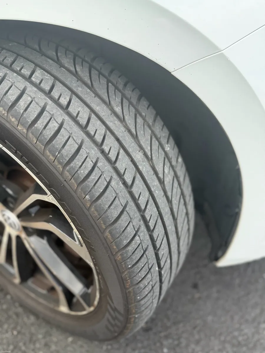 Volkswagen Polo 1.6 Diesel 2019 - Image 6