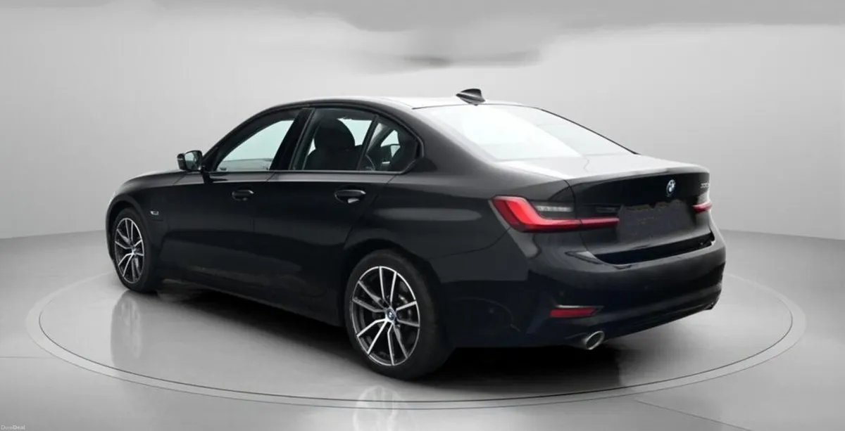 222 BMW 3-Series Pro Edition - Image 3