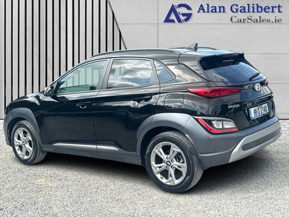 Hyundai KONA KAUAI EXECUTIVE - Image 2
