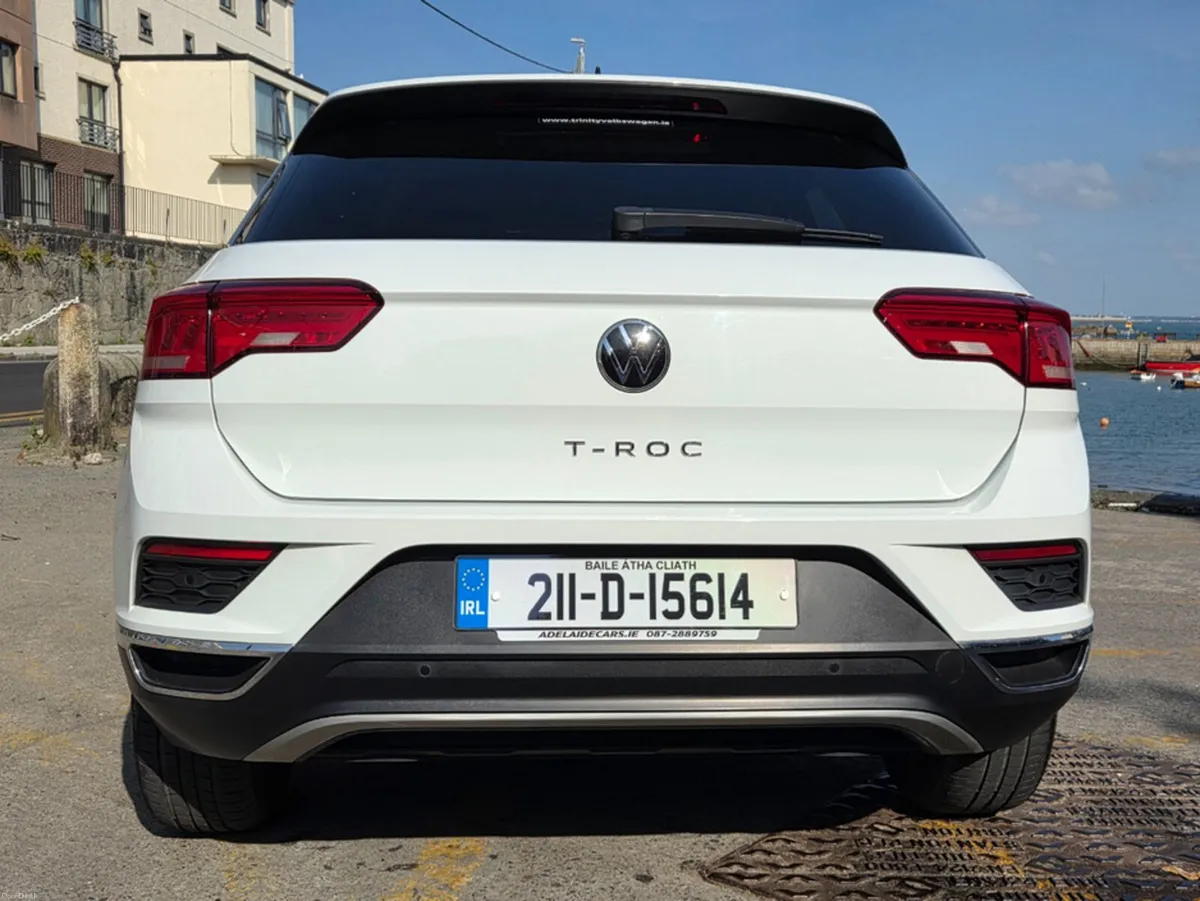 Volkswagen T-Roc DESIGN 2.0 TDI MANUAL 6SPEED FWD - Image 4