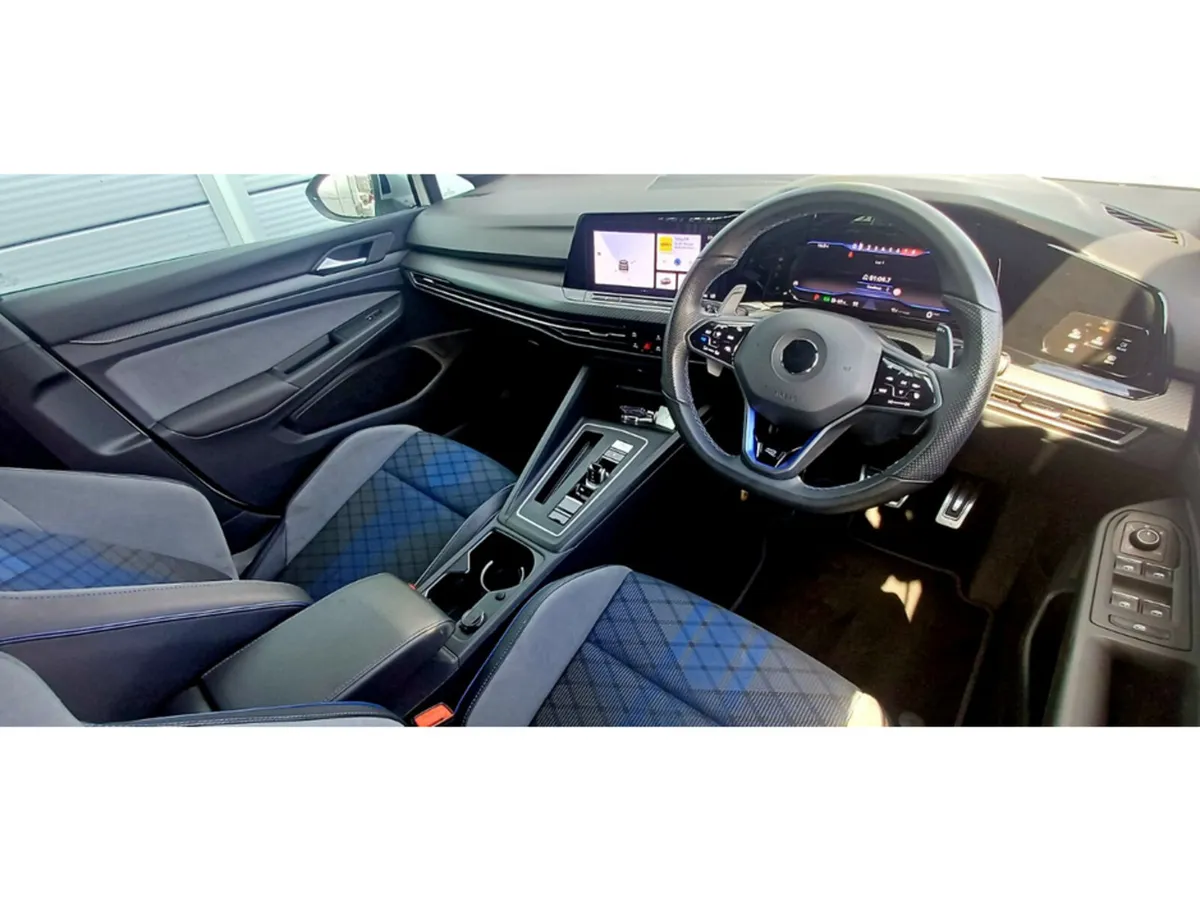 Volkswagen Golf R TSI 4MOTION S-A DSG - Image 4