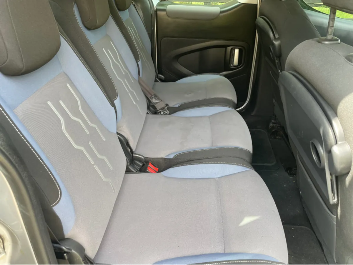 Peugeot Partner 1.6 HDI 92 TEPEES  7 seater - Image 6