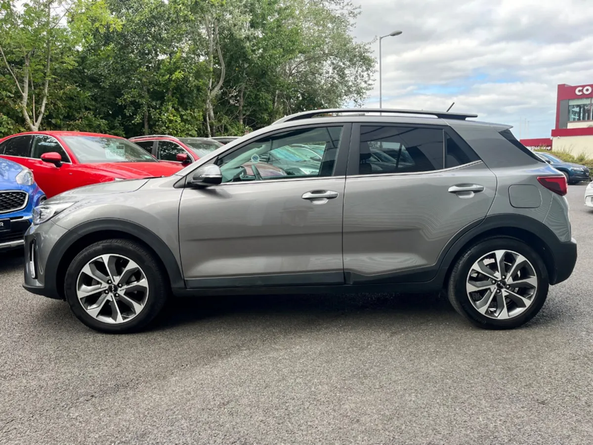 Kia Stonic 1.0 PETROL HYBRID AUTO - Image 4