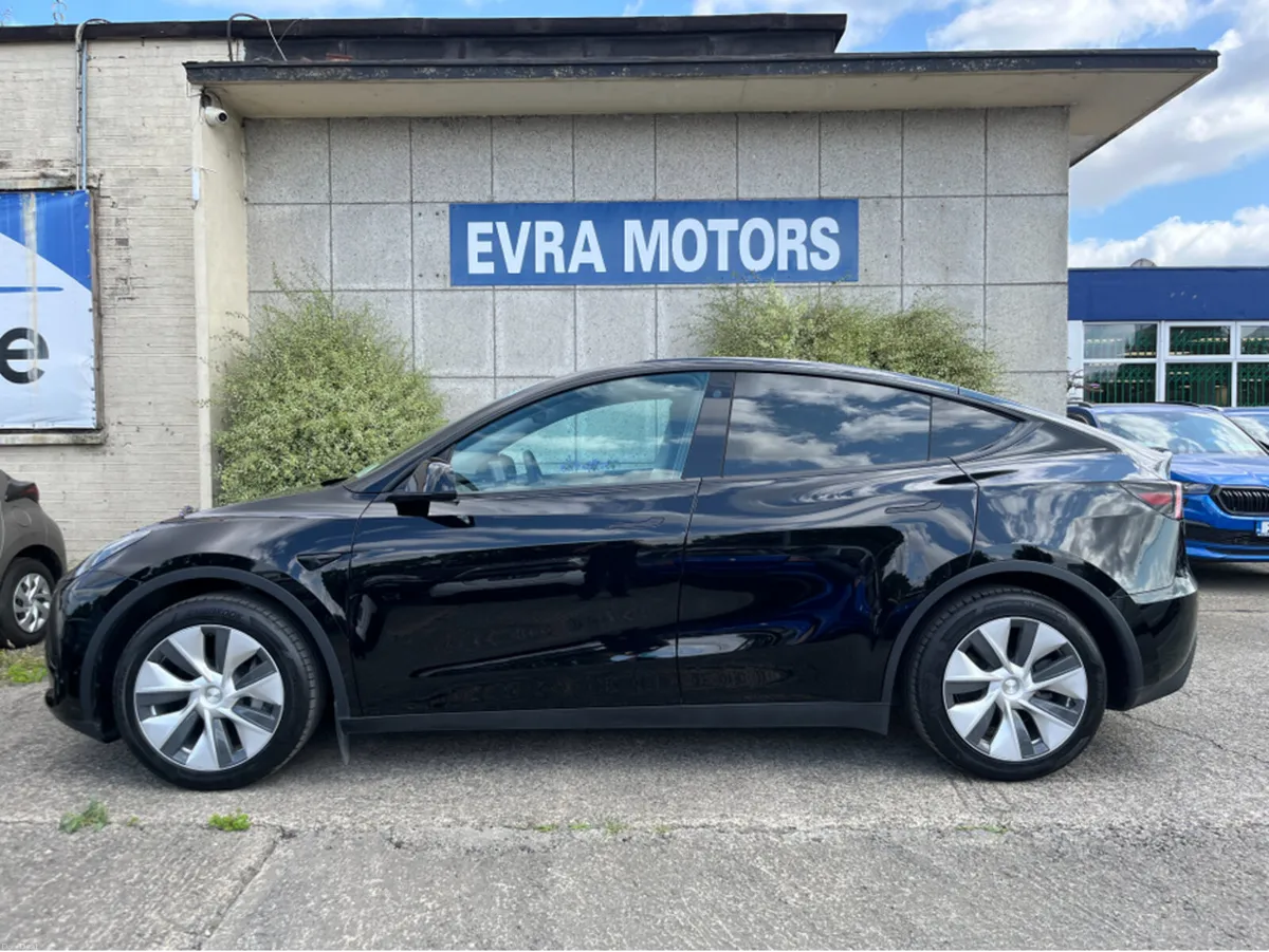 Tesla Model Y RWD ELECTRIC //FULL LEATHER HEATED S - Image 6